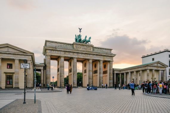 Koeriersdienst Duitsland stadsfoto Berlijn koerier