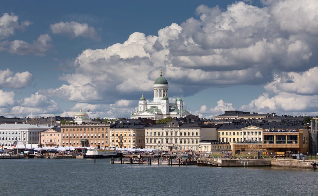 Koeriersdienst Finland havenfoto koerier