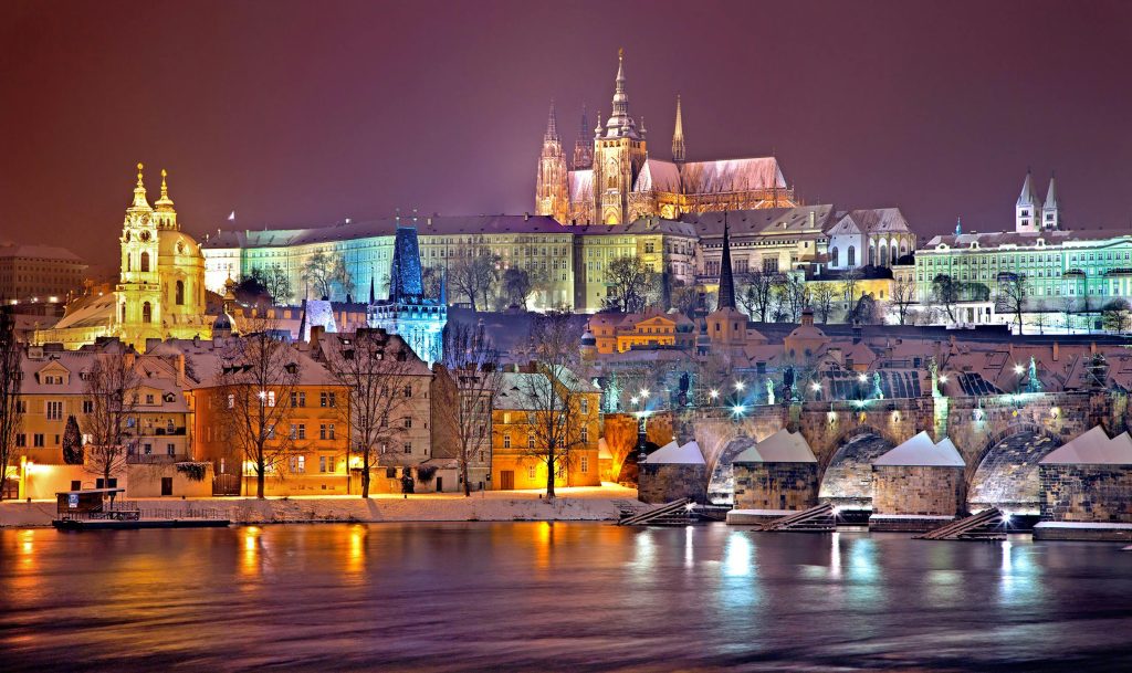 Koeriersdienst Tsjechië foto Praag koerier